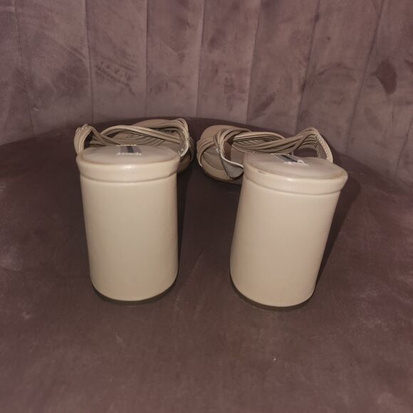 NWT Saks Fifth Avenue Rapid Nude-SM Block heel sandals Sz 11M Boho Chic - Picture 4 of 6